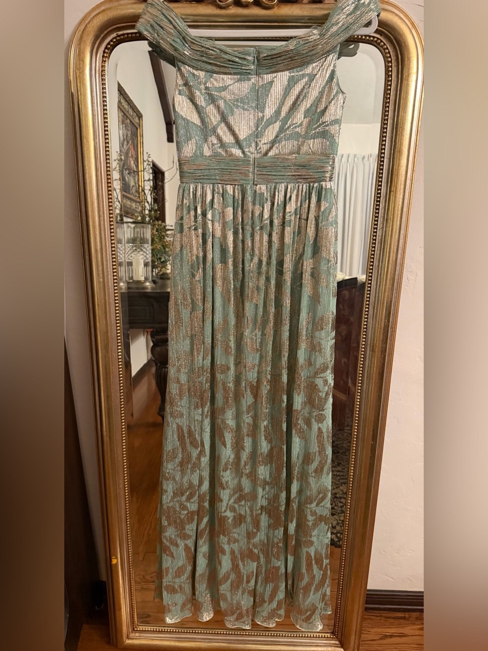 Adrianna Papell Leaf Print Off-The-Shoulder Foiled Knit A-Line Gown Dress - Picture 7 of 12